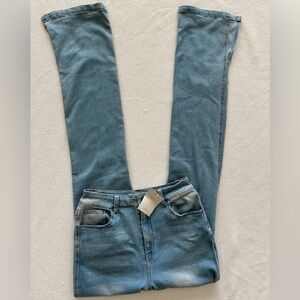 Nineth Closet NWT Classic Flare Blue Women's Jeans